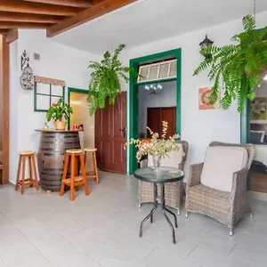Live Arico Casa Abuela Holiday home